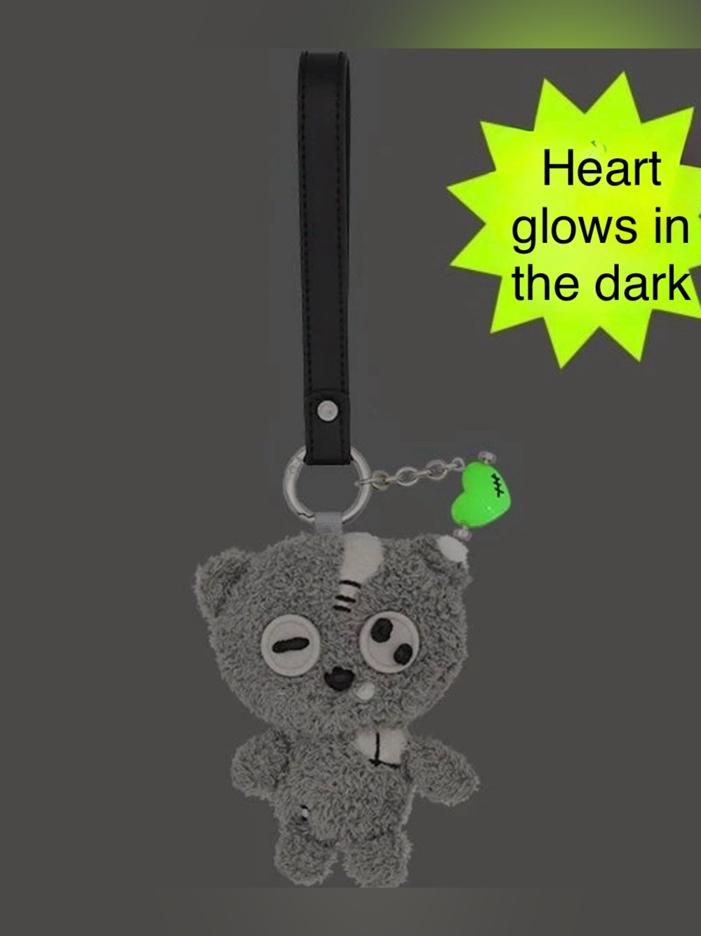 Universal Studios Minions Park Exclusive Zombie Tim Plush Keychain Frankenbear - Picture 2 of 3